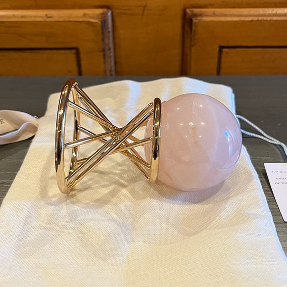 NEW Luna Norte Rose Quartz Crystal Sphere On Display Stand - Picture 6 of 9